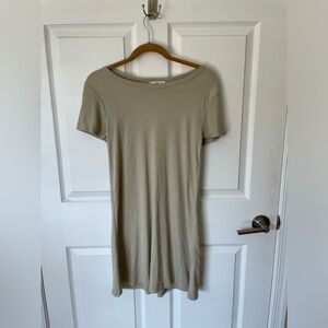 Poof! New York T-Shirt Dress